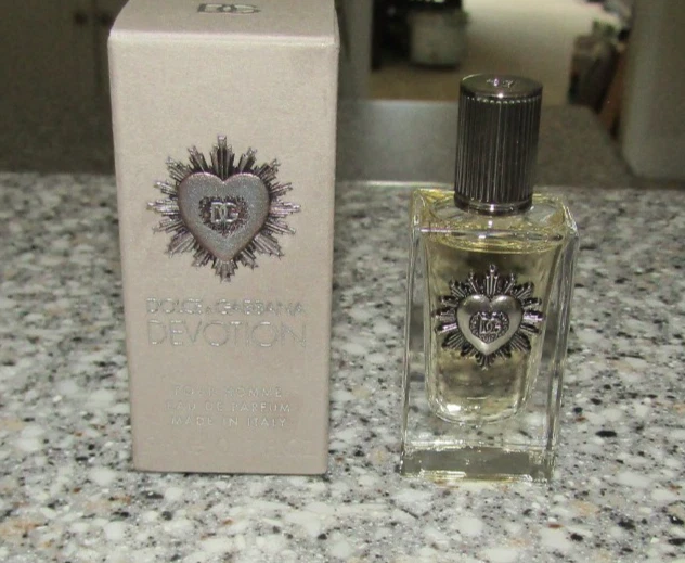 Dolce & Gabbana Devotion Pour Homme Eau De Parfum Tamaño de Viaje .17 oz/5 ml NUEVO Foto 1 de 1