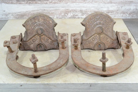 Lot Of 2 Antique Hunt Helm Ferris Knox All cast iron Barn Door Rollers Hangers Cover