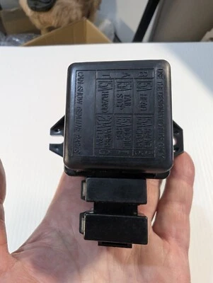 . FUSEBOX 8-way under fuse box mga mgb mgc mg magnette t_type y-type mini cooper - Image 1 of 4