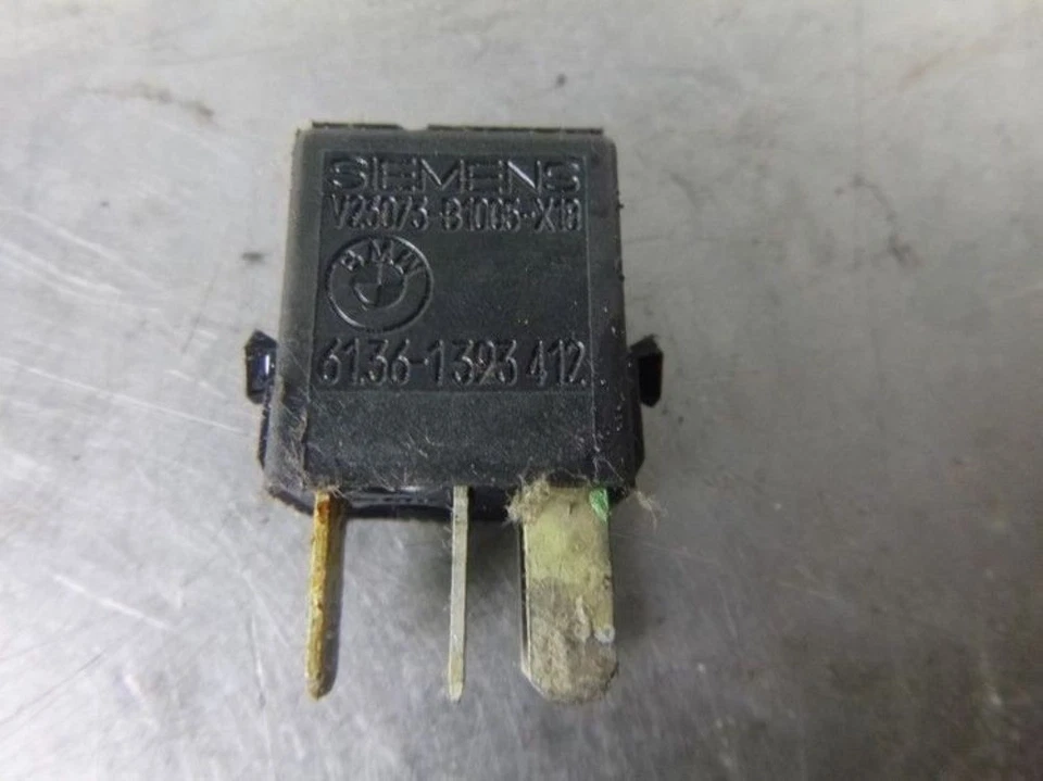 BMW K1200 LT 99 relé G Foto 1 de 4