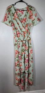 Women's Short Sleeve Dresses Size XLarge Lot of 4 - Picture 1 of 8