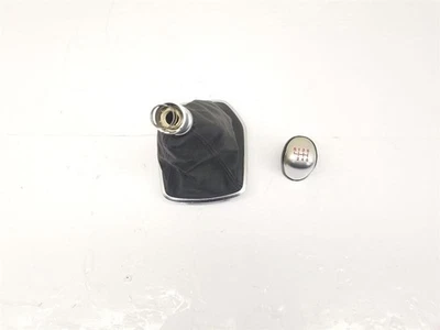2012-2017 MK7 FORD FIESTA ST-3 GEAR LEVER KNOB & GAITER 6 SPEED MANUAL - Image 1 of 4