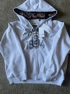 Толстовка с капюшоном MM6 Maison Margiela x Supreme Collab серая на молнии размер средний - Изображение 1 из 4