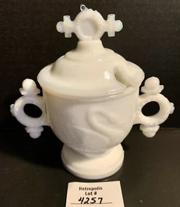 Antiguo tarro de azúcar mermelada cisne vidrio de leche ATTERBURY de 1880 taza con tapa - Imagen 1 de 15