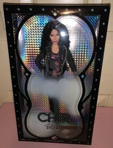 Cher 'If I Could Turn Back Time' - Bob Mackie Kostüm; Black Label Barbie; NRFB - Bild 1 von 16