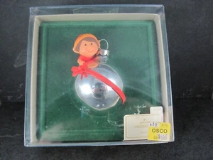 1981 Hallmark Keepsake Peeking Elf Christmas Ornament New Old Stock - Picture 1 of 5