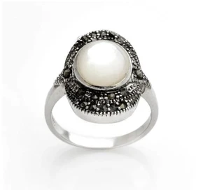 Sterling Silver Mother of Pearl & Marcasite Oval Ring-Size 8 - Picture 1 of 1