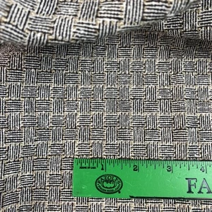 3 yds x 62” Vintage German Wool Rayon Squares Black Tan Stripe Weave Fabric NOS - Imagen 1 de 8
