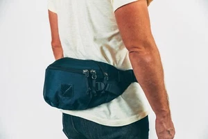 Evergoods Mountain Hip Pack 3,5L MHP3,5 2 Farben Navy Umhängetaschen Neu - Bild 1 von 15