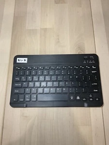 Ultra-Slim Wireless Bluetooth Keyboard Black Universal Rechargeable - Picture 1 of 4