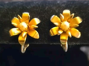 Pendientes Vintage Tono Dorado Perla Forma Flor Margarita Clip En Boda Elegantes  - Imagen 1 de 5