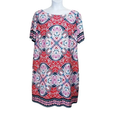 Vestido recto estampado floral colorido manga corta Eliza J para mujer talla 20W Foto 1 de 4