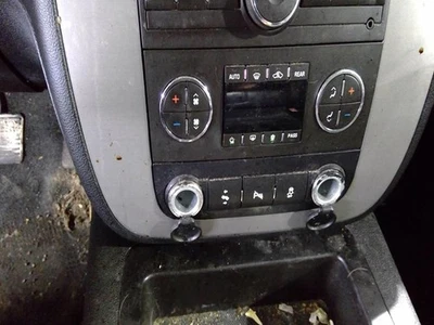 Temperature Control Dash Mounted Opt CJ2 Fits 12-14 SUBURBAN 1500 977093 - Image 1 of 4