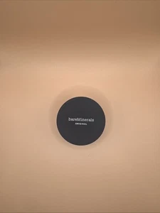 Base en polvo suelta original bareMinerals Fairly Medium 05 - 0,28 oz. - Imagen 1 de 2