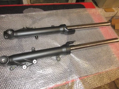 gambe forcella sospensione anteriore kawasaki 650 ninja 2018 - 2024 NUOVE originali - Immagine 1 di 4