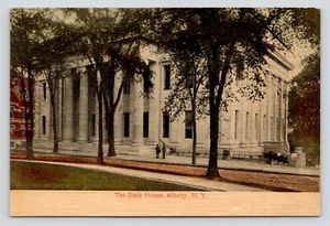 People Outside The State House Albany New York c1910 cartolina vintage mai usata - Foto 1 di 2