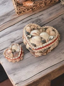 Vintage Sailor's Sweetheart Seashell Boxes Jewelry Trinket Boxes Set Of 2 MCM - Picture 1 of 17