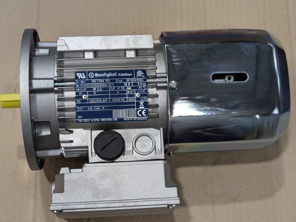 NEW BONFIGLIOLI 0.37kW 0.5hp 3PH brake MOTOR Voltage 330/575V 60Hz IP55 - Image 1 of 4