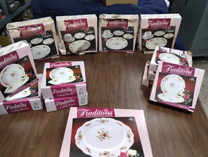 Johann Haviland Traditions Fine China Moss Rose Dinnerware 37 Piece 5 place Set - Picture 1 of 16