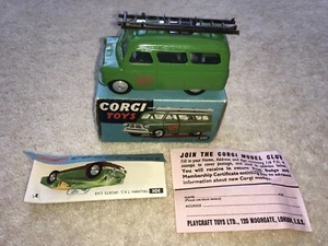 RARE C1959-60 MINT BOXED CORGI TOYS No405 BEDFORD FIRE TENDER AFS TOY VEHICLE - Picture 1 of 12
