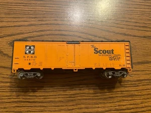 Athearns Ho 35870 Santa Fe Refer Box Car - Bild 1 von 6