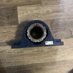 Timpken QVVP14V207S 2 Bolt Pillow Block, 2 7/16 Bore, V Lock Spherical Bearing - Picture 1 of 11