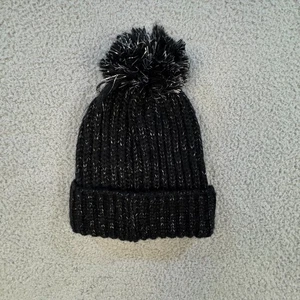 Schwarze Strick Bommel Beanie Mütze mit silbernem Metallicfaden - Damen Einheitsgröße - Bild 1 von 5