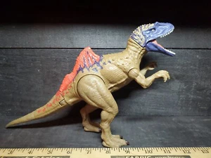 Concavenator 10” Jurassic World Fallen Kingdom Dino Park Rivals Dinosaur Figure - Picture 1 of 5