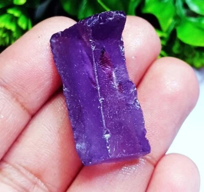 Cambodian Violet Zircon Rough 62.10 Ct Loose Gemstone With Free Gift - Image 1 of 4