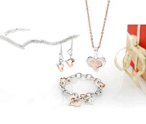 Schmuckset "Herz" 3 er Set  Halskette mit Anhänger  Ohrringe Armband* NEU * - Bild 1 von 1