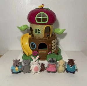 Li’l Woodzeez Acorn Treehouse Lights Tested And Work Plus 7 Animal Figures - Picture 1 of 24