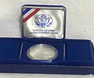 1987 Silver Dollar Coin OGP COA 90% Silver 200th U.S. Constitution Anniversary - Picture 1 of 7