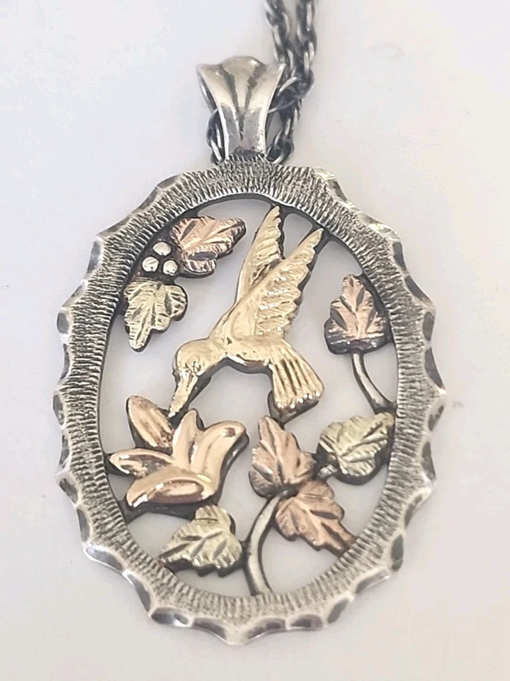 Collar DE COLECCIÓN LANDSTROM PLATA ESTERLINA Y ORO COLGANTES NEGRAS 10KT Foto 1 de 4