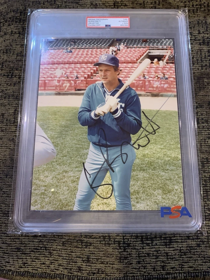 George Brett Kansas City Royals Signed Original Type 1 Photo By Jon Hotter PSA - Image 1 of 1