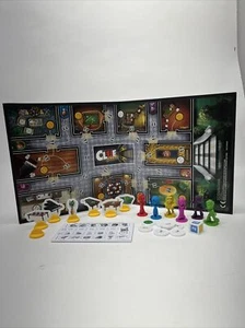 Hasbro ~ My First CLUE JR Juego de Mesa ~ Estuche del Pastel Perdido ~ 100% Completo  - Imagen 1 de 8