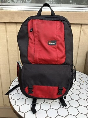Lowepro Fastpack 250 DSLR Camera Laptop Notebook Backpack Black/ Red GC! - Image 1 of 4