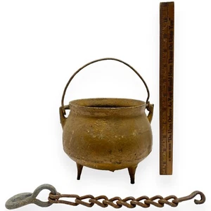 Antique Primitive Cast Iron Cowboy Bean Pot 6” with Handle And Chain Hook  - Picture 1 of 12