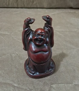 VINTAGE POCKET MINIATURE 2" WOOD CARVED LAUGHING BUDDHA ARMS RAISED OVERHEAD - Picture 1 of 5