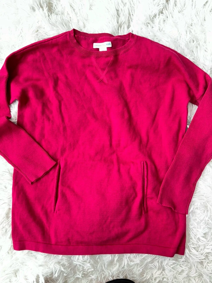 Garnet Hill girls sz. Fuschia pink sweater. Exc. condition, quality. Pockets - Image 1 of 4