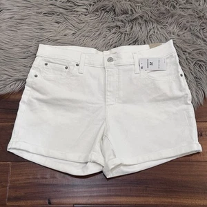 Levi Strauss Womens Shorts Size Mid Rise Mid Length Denim White Size 32 New - Picture 1 of 6