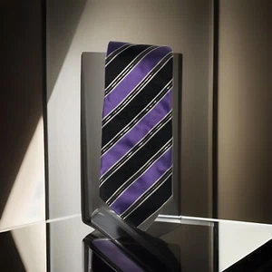 Donald J. Trump Signature Collection Necktie Tie Purple 3 inches wide - Picture 1 of 7