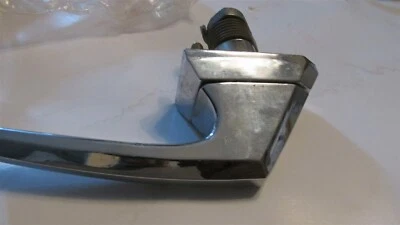 NOS 1968 FORD COUNTRY SQUIRE RANCH WAGON STATION WAGON TAILGATE HANDLE NEW RARE - Image 1 of 4