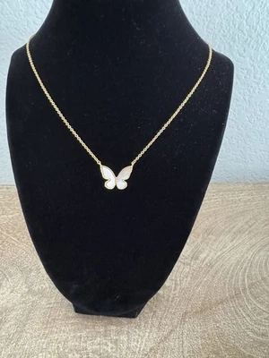 Collar Mariposa Madreperla Chapado en Oro Kate Spade  Foto 1 de 4