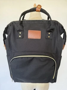Travel Bag/ Backpack For Laptop And Tablets External USB - Afbeelding 1 van 11