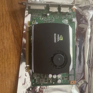 Dell NVIDIA Quadro FX 580 (R784K) 512 MB GDDR3 SDRAM PCI Graphic Card - Picture 1 of 3