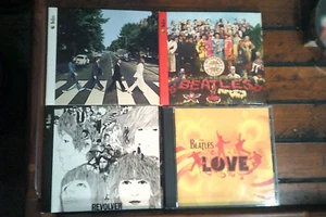 The Beatles CD Sammlung: Abbey Road, Sgt. Pfeffer, Revolver, Liebe - Bild 1 von 4