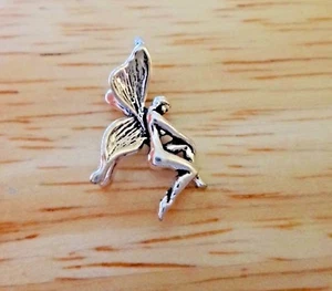 Sterling Silver 17x10mm Small Fairy With Wings that make a bale Charm - Picture 1 of 5