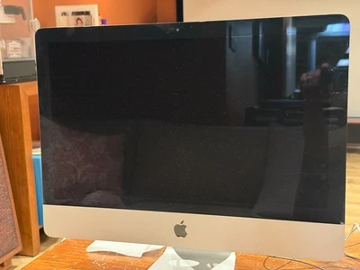 Teclado Catalina Apple iMac 21.5" A1418 Core i5 2.7GHz 2TB Samsung SSD 16GB RAM Foto 1 de 4