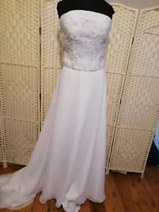City Bride cream size 18 two piece bridal outfit - layered skirt &beaded bodice. - Bild 1 von 17