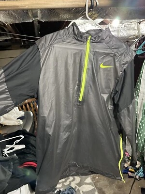 NIKE Golf Jacket Mens Size L Gray Neon Hyper Adapt 1/2 Zip Lightweight Windbreak - Image 1 of 4